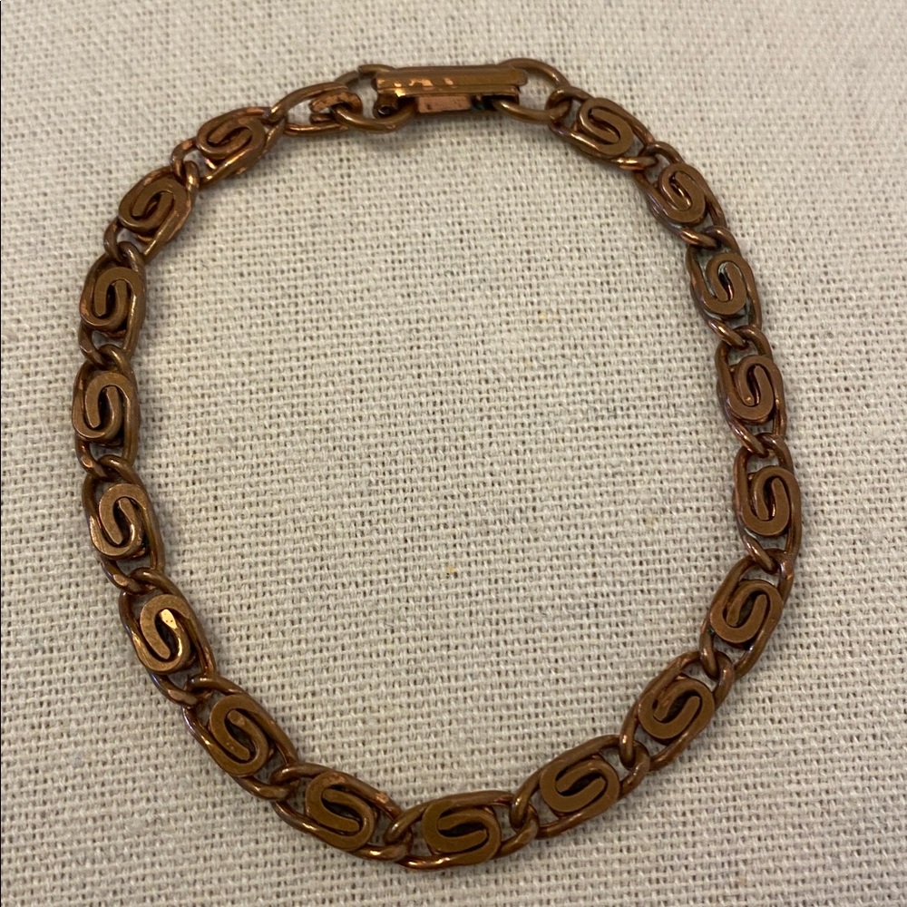 Vintage Solid Copper Scroll Link Bracelet With Fo… - image 1
